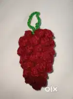 Woolen grapes