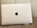 Apple Macbook Pro i7 16GB Ram 512GB Apple SSD 5.5gbGraphics Touchbar