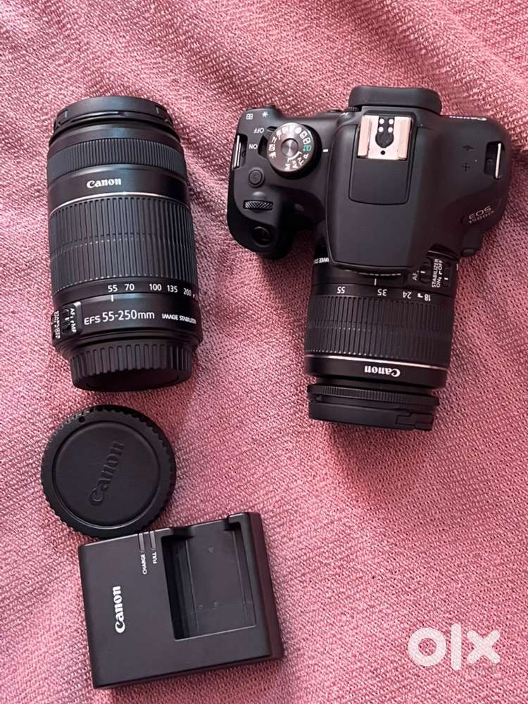 1500D - with 2 lenses