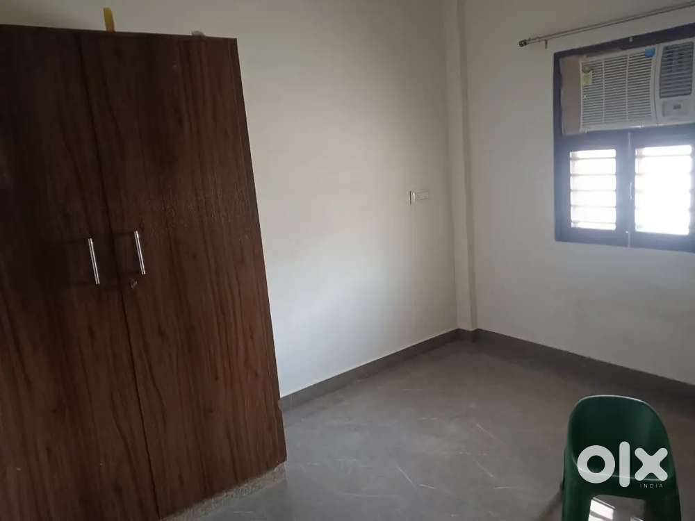 A house is avilable for rent