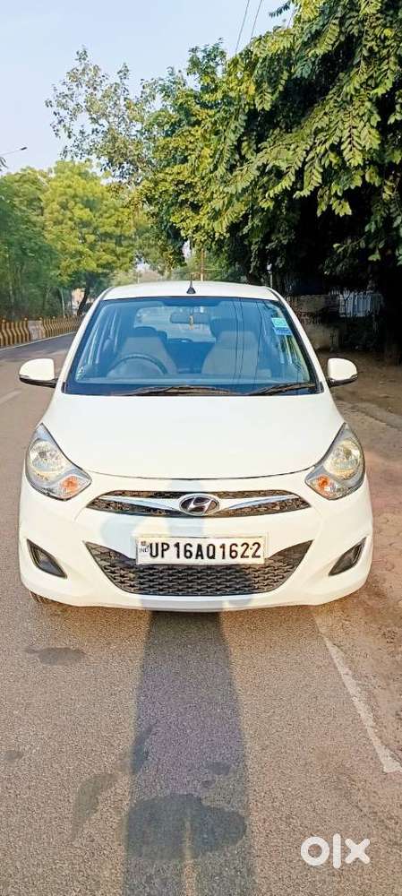 Hyundai i10 Sportz, 2013, Petrol