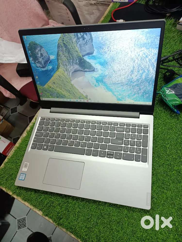 Second hand Laptop Latest Generation computer