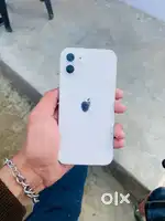 iPhone 12 available with bill or box