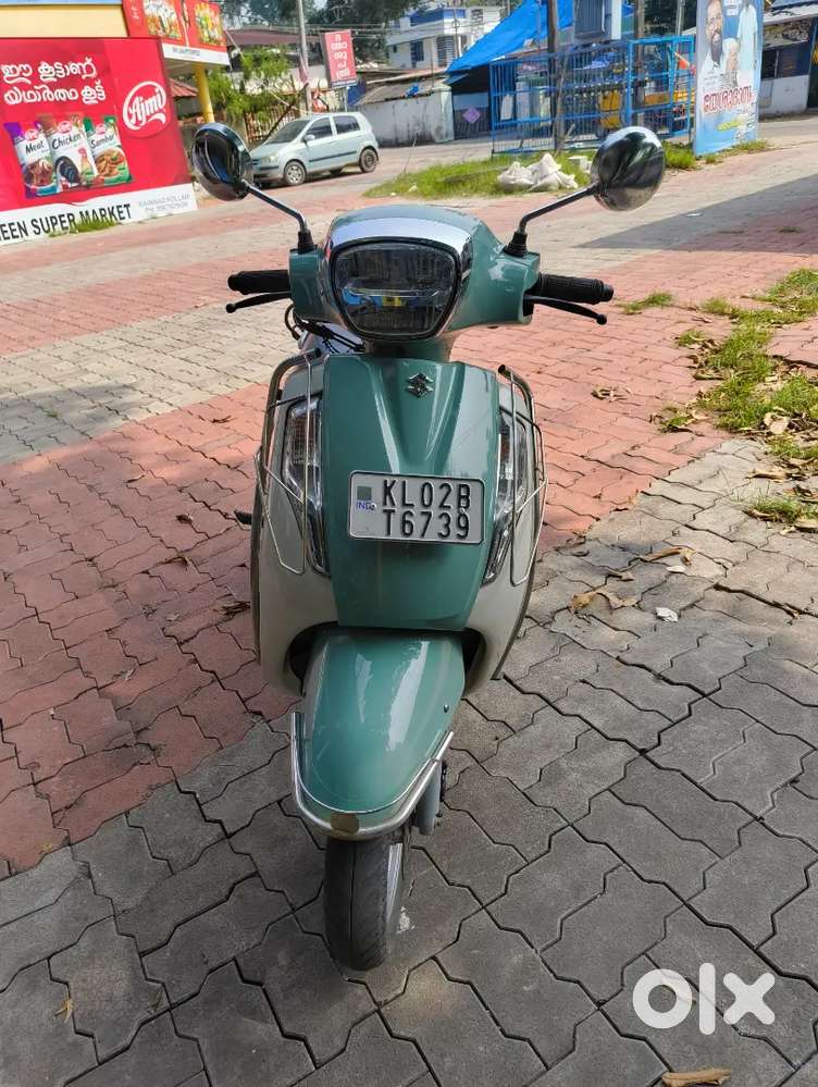 Showroom service neat and clean