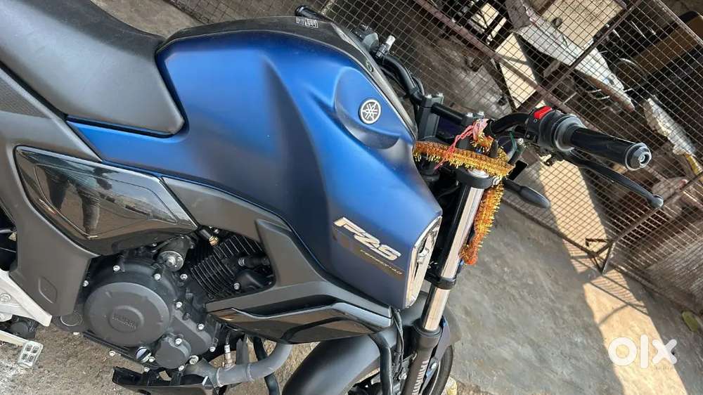 FZ version 4 lastest model full condition money urgently