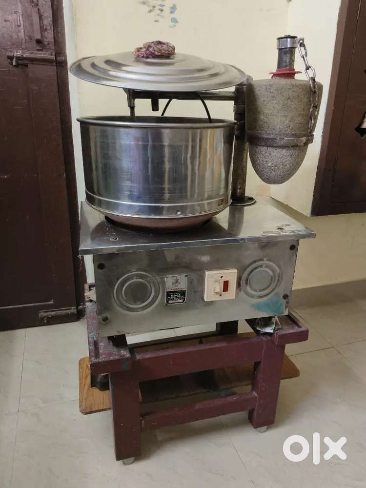 Lakshmi wet grinder with stand