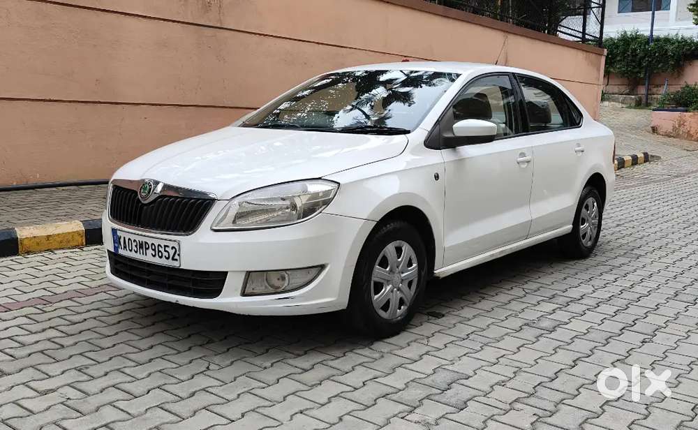 Skoda Rapid Ambition car for sale.