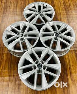 16 inch Skoda rapid alloys in mint condition Set of 4