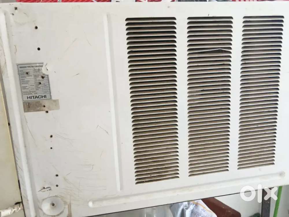 Hitachi AC