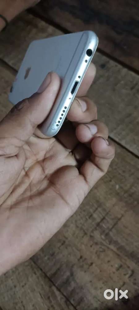 iPhone 6 64GB storege Exchange bhi kr lenge bs फिंगर काम नहीं करता हैं