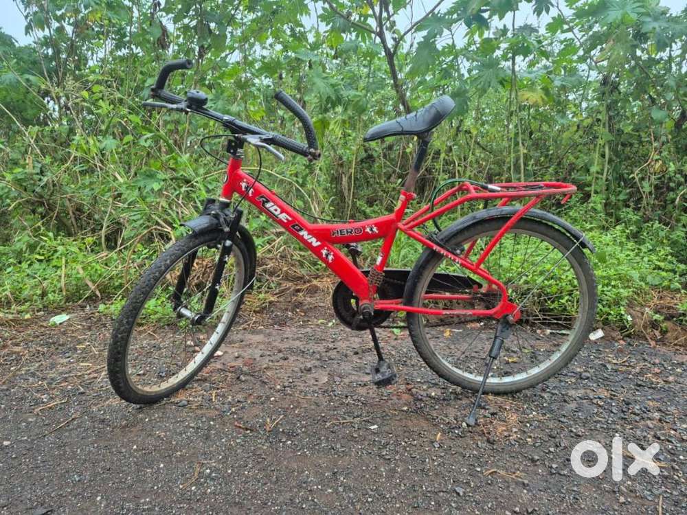 The Hero Ride Onn 24T is a single speed mountain/hardtail bicycle.