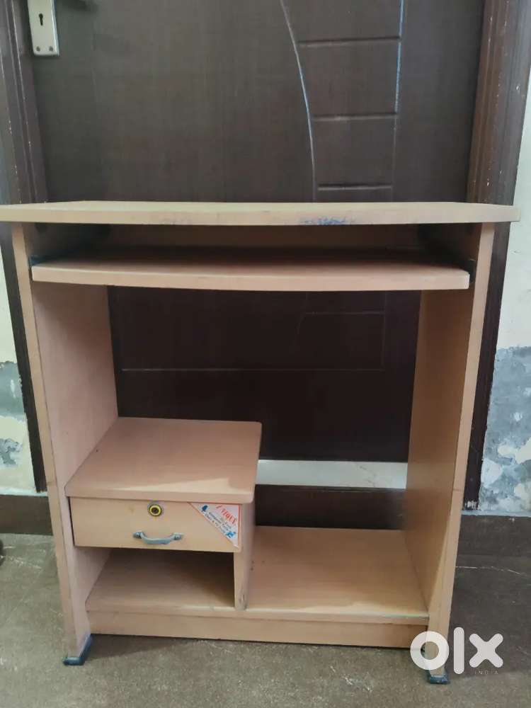 Computer table good Condition only 1000/-