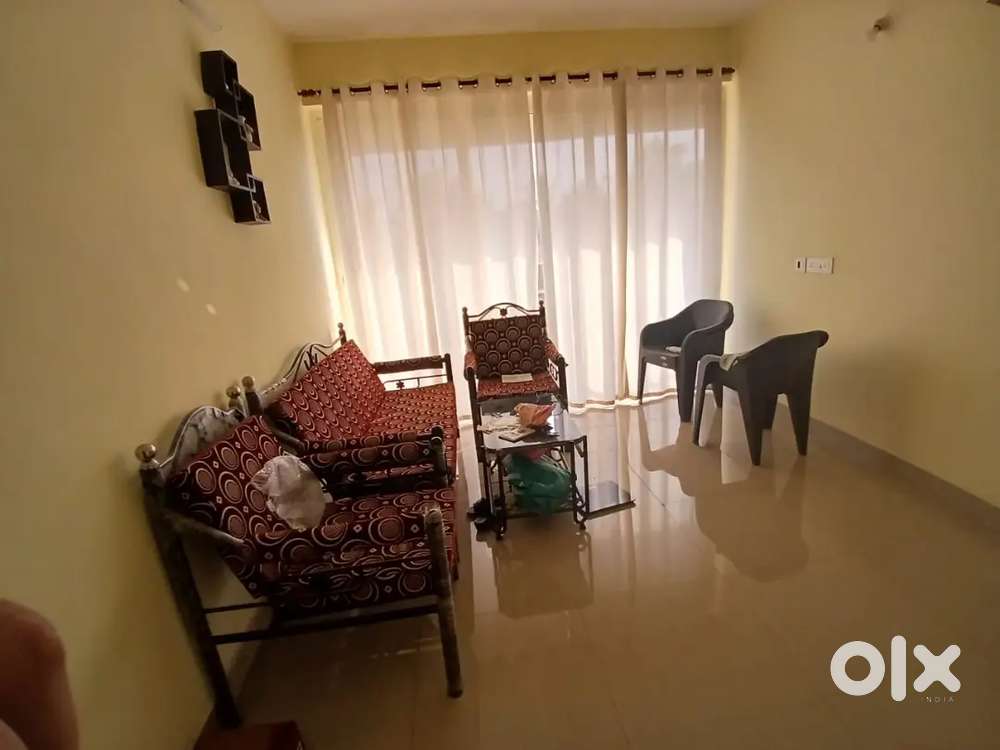 Ready to move ,full furnished