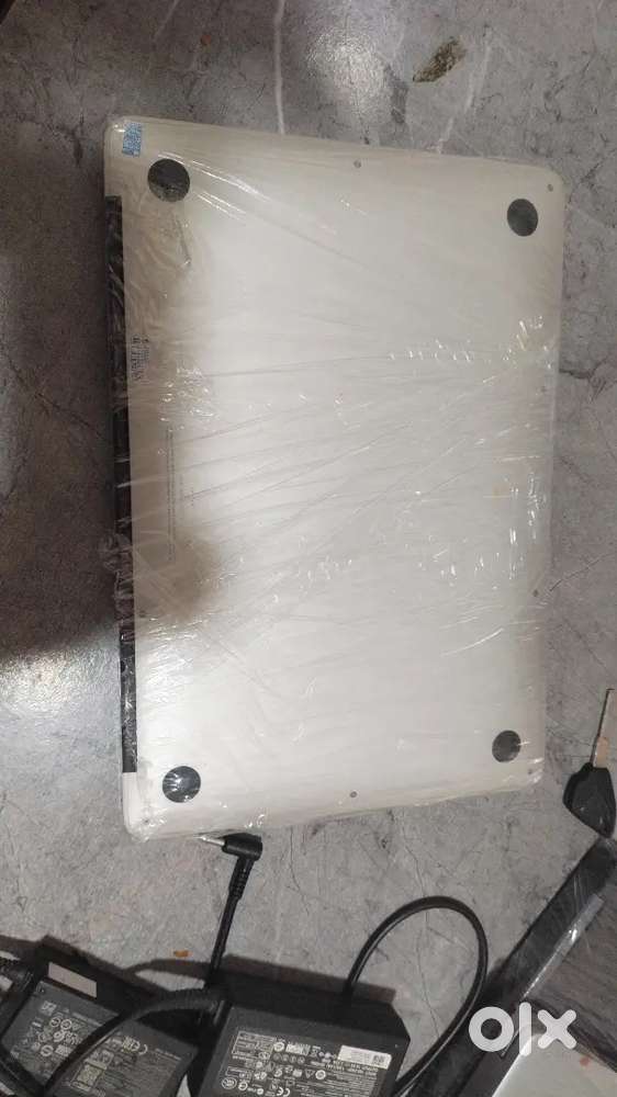 Apple MacBook Air Laptop Sales