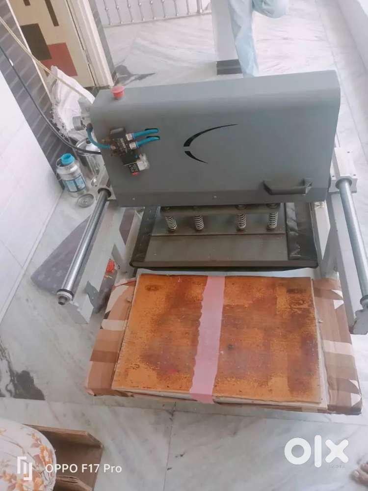 Hot fixing machine