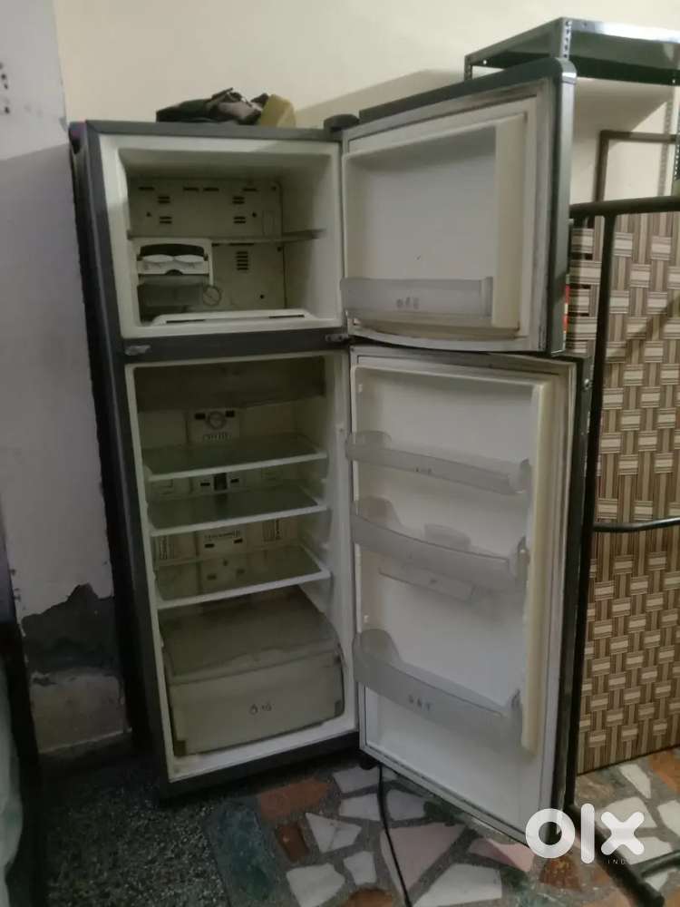Double door, Refrigerator,sale Rs-12000