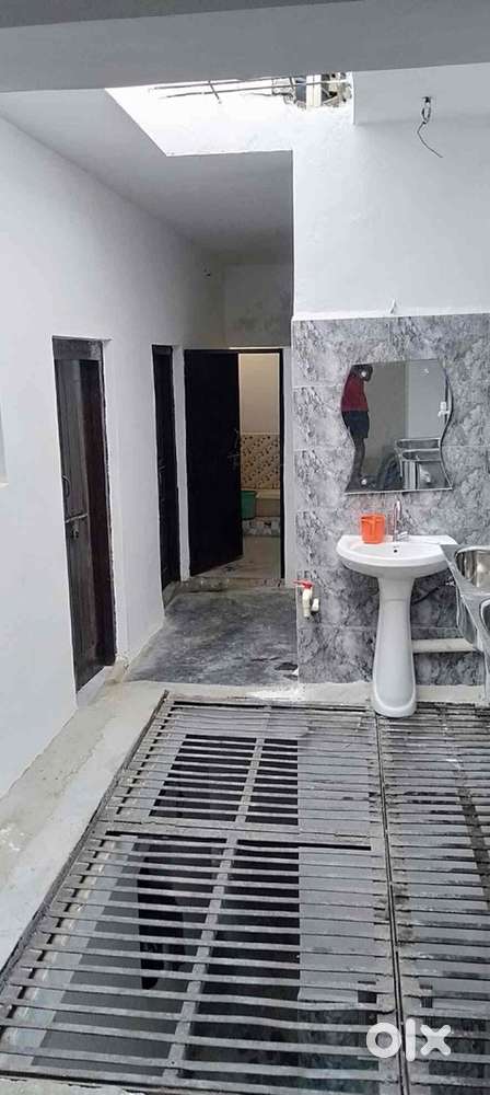 Room on rent near Lucknow University