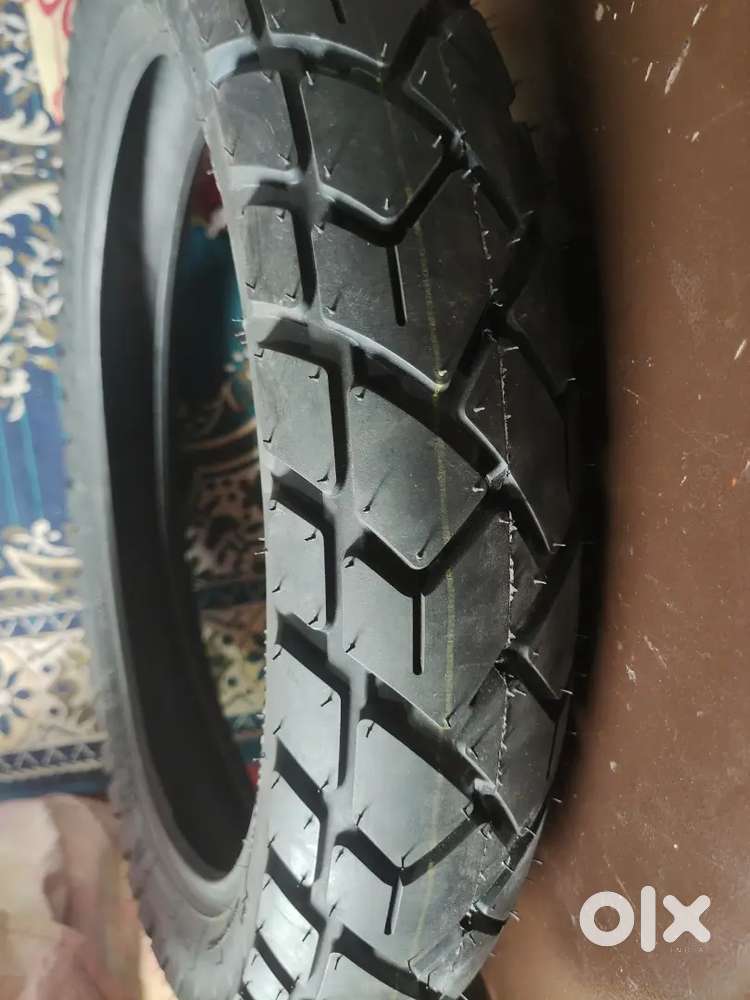Ralco tubeless tyre 110/90/19 I am purchase 2700 Brand new
