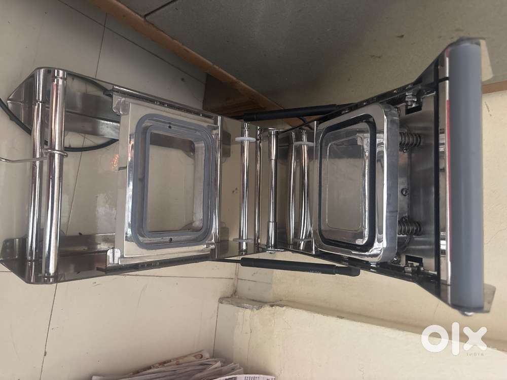 squire box 250gm sealing machine with rolls