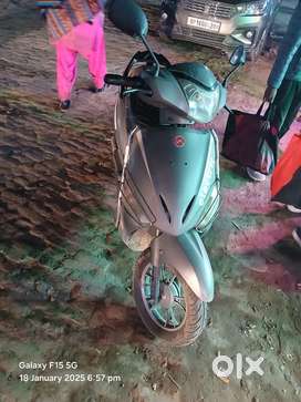 Hero electric scooter