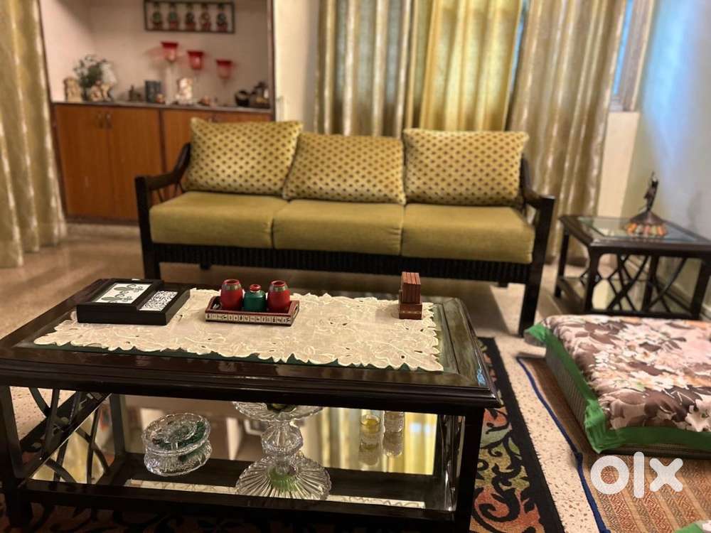 Super sale - Sheesham Sofa (3+1+1 plus center table and 2 side tables)