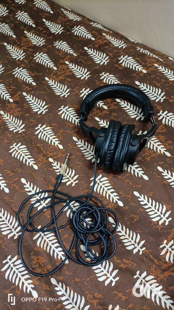Audio-Technica  ATH-M20X Headphones