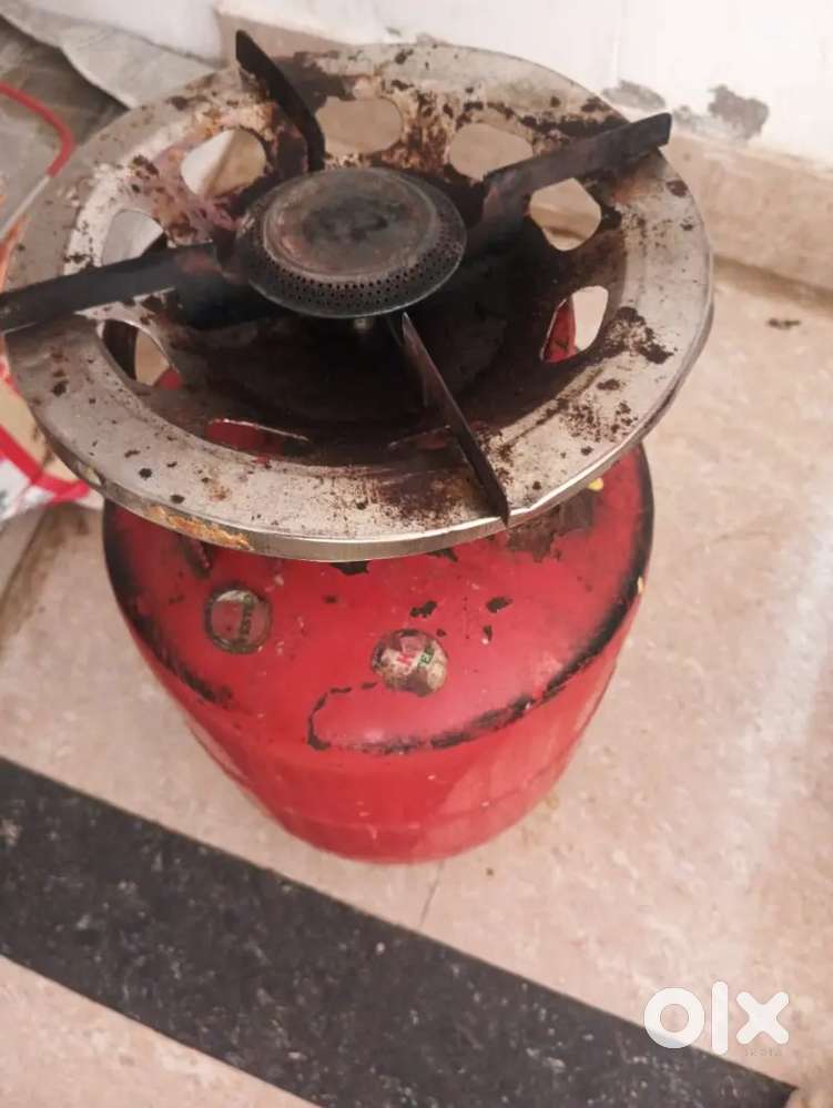 Chota wala cylinder with burner