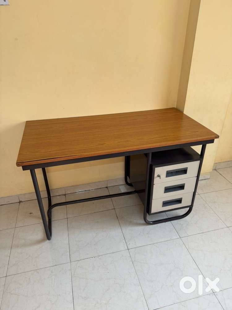 Godrej Table with Drawers