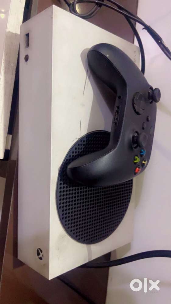 Xbox series s in mint condition