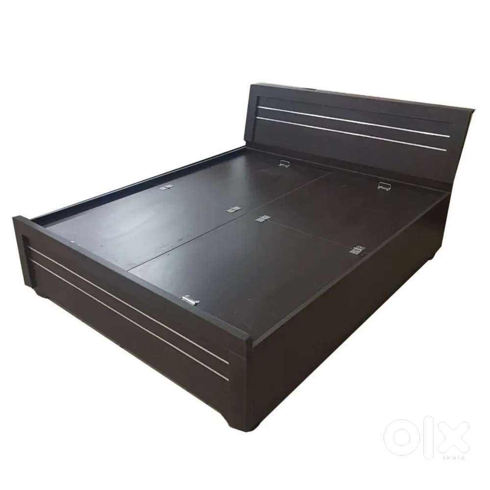 Double bed with storage £4848