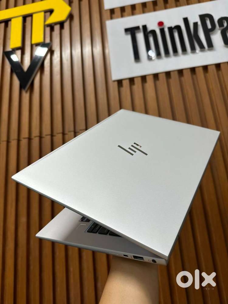 HP Elite 1040 G9 Core i7 - i5 12th Gen (Deca 10 Core) Iris Xe Graphics