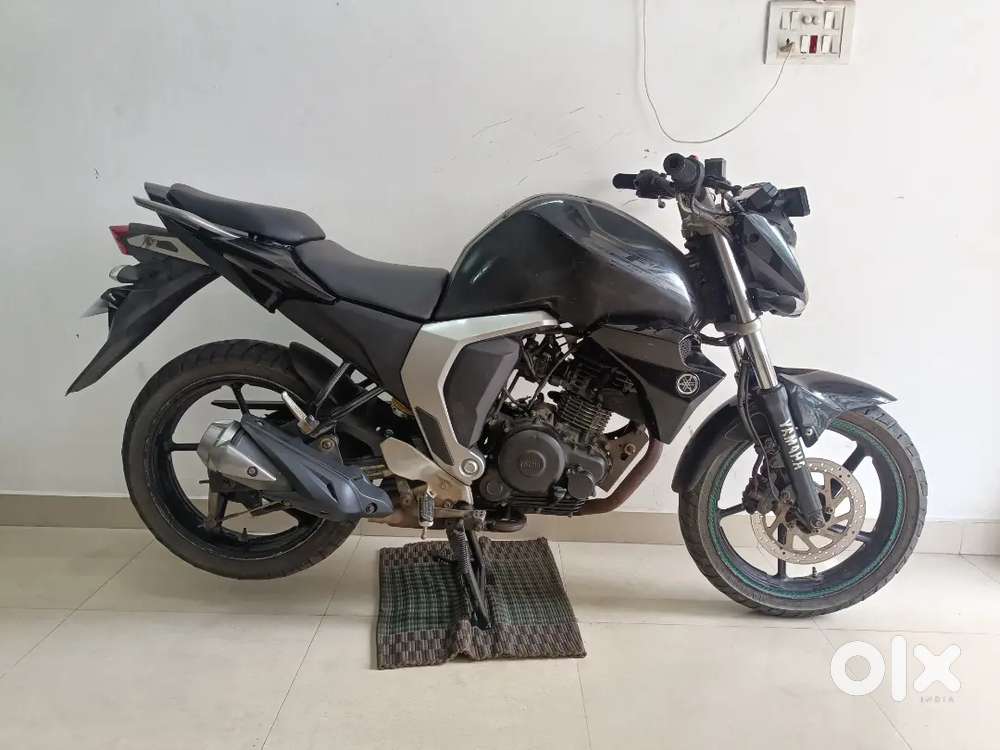 YAMAHA FZ V2 2018 MODEL SINGLE OWNER MINT CONDITION INSURANCE LIVE
