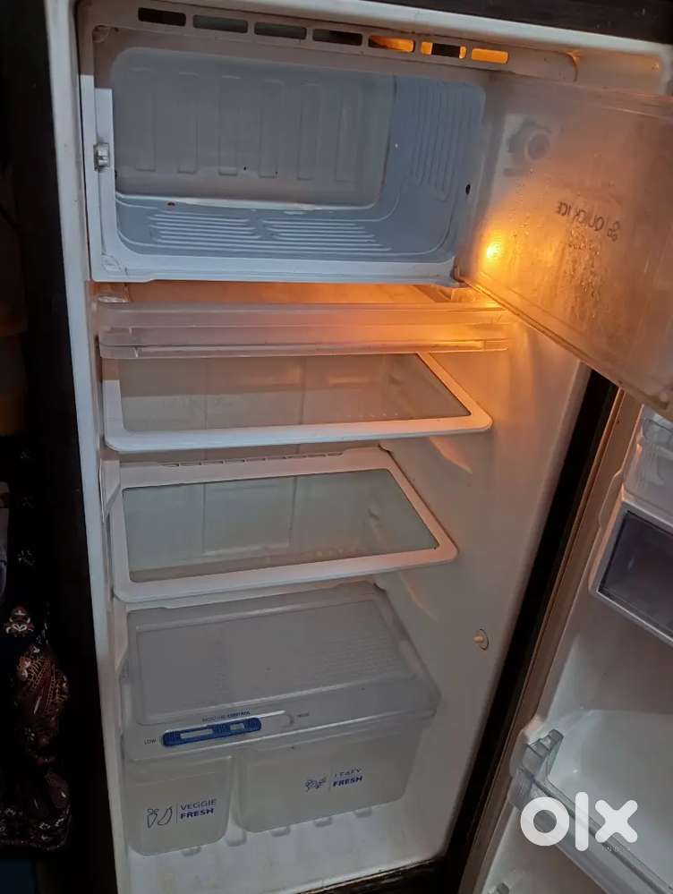 Whirlpool refrigerator