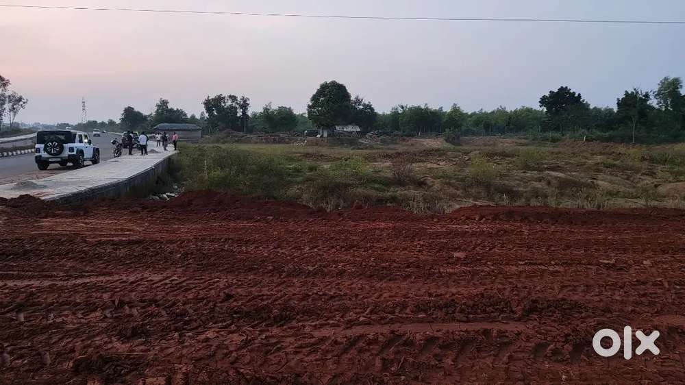 Sum Hospitals to 5klmtr Distance Ghangapatna Plot available.