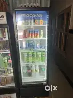 Figoglass display fridge 370 ltr 6 months old with bill