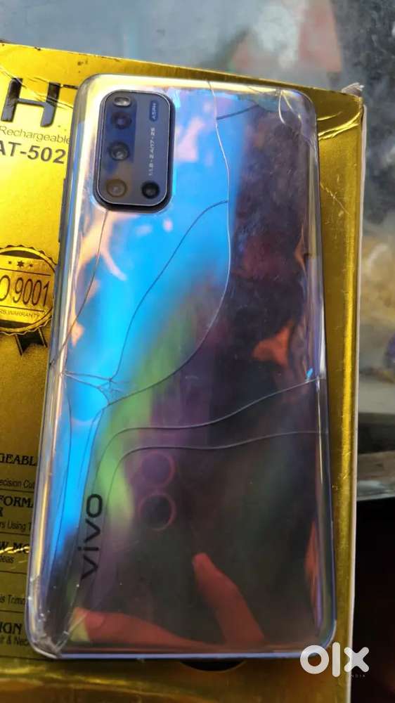 Vivo V19 8+8gb ram 128gb storeg