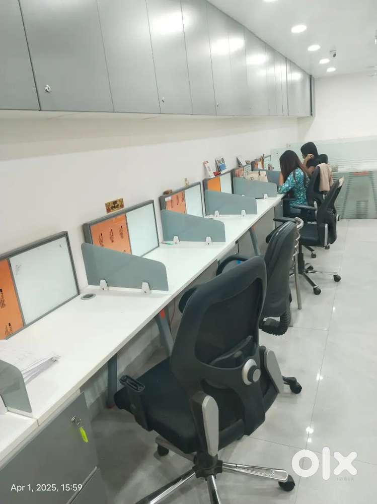 Fully Furnished Office Pitampura