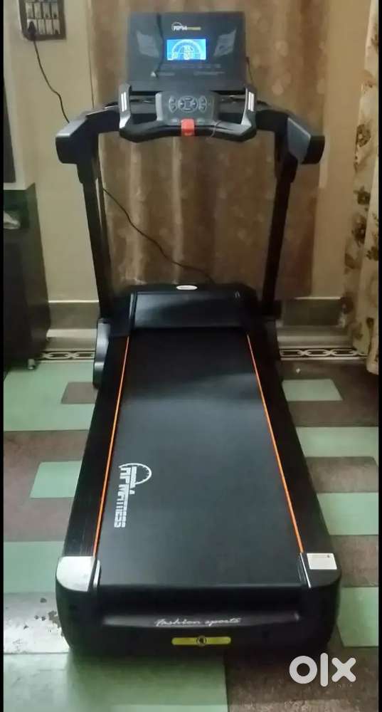 RPM ACTIVE 1100 TRADEMILL (5HP)