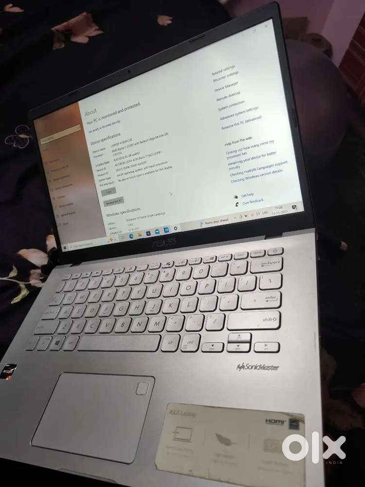 ASUS VivoBookLaptop