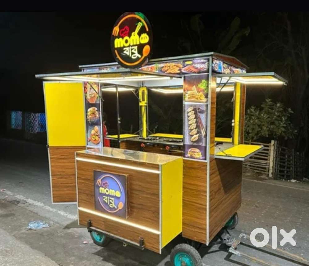 Food Cart Operator (Momos and Fries)