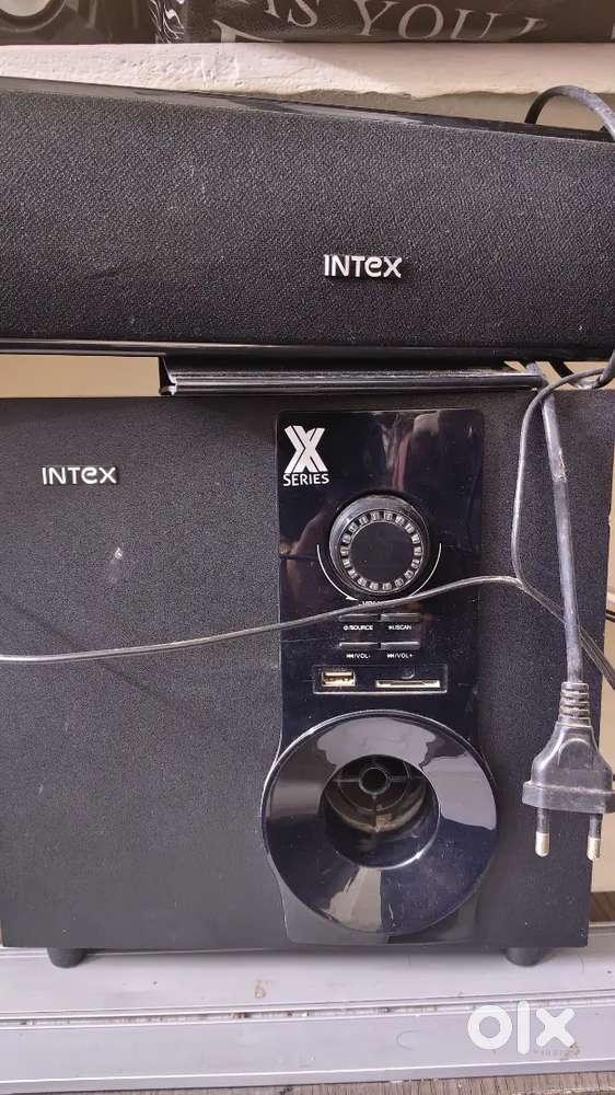 Intex soundbar with woofer