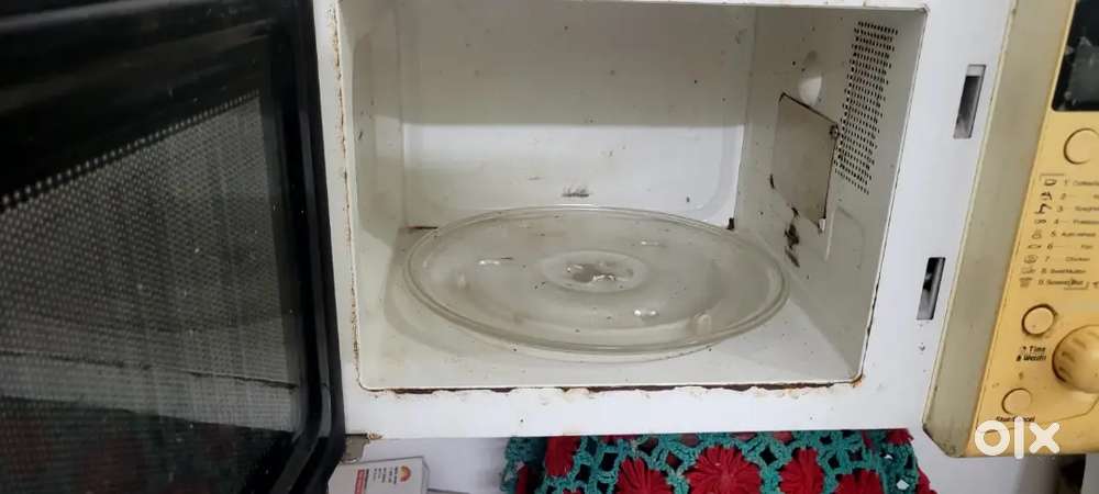 Microwave oven