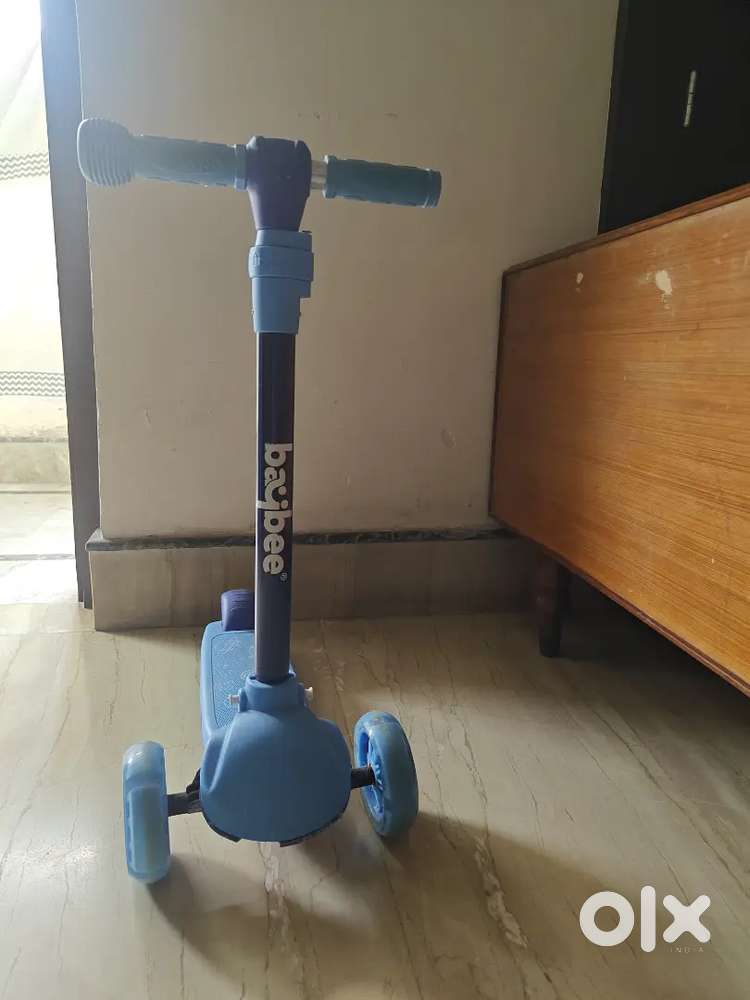 Baybee scooter for kids