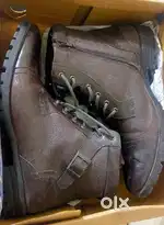 Allen Cooper (size 8)