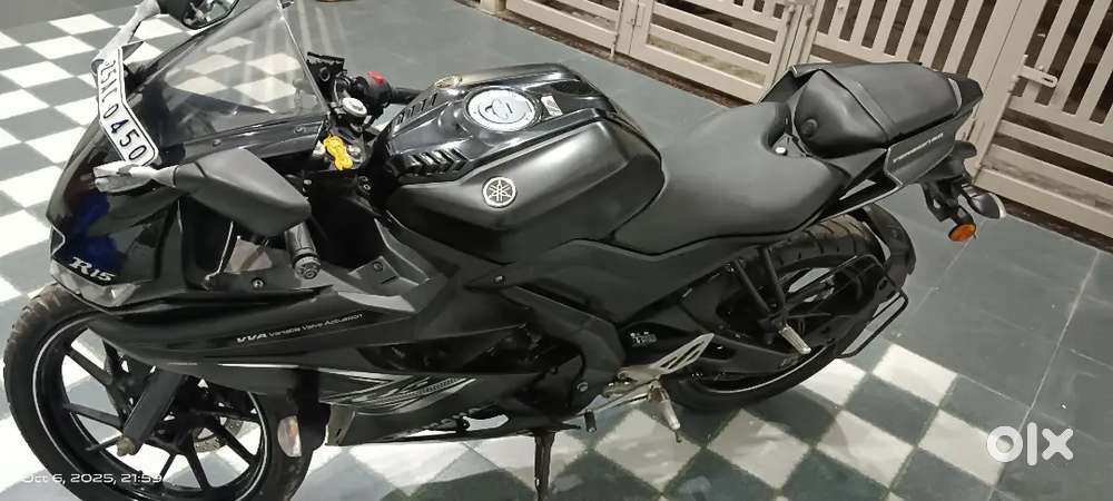 It is a R15 V3 model. Bought in 2019 and driven 10600 kilometres