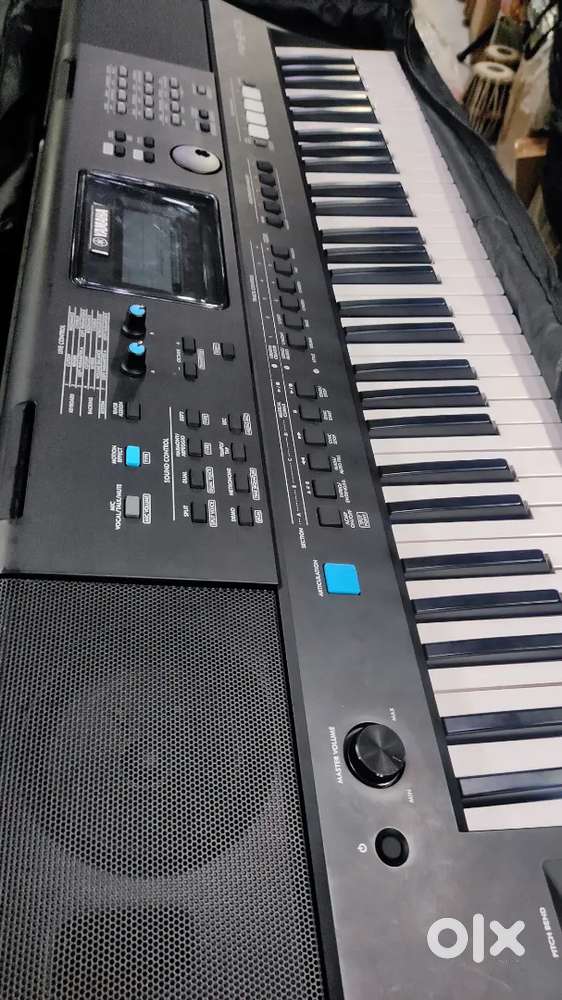 Yamaha e 473 keyboard for sale