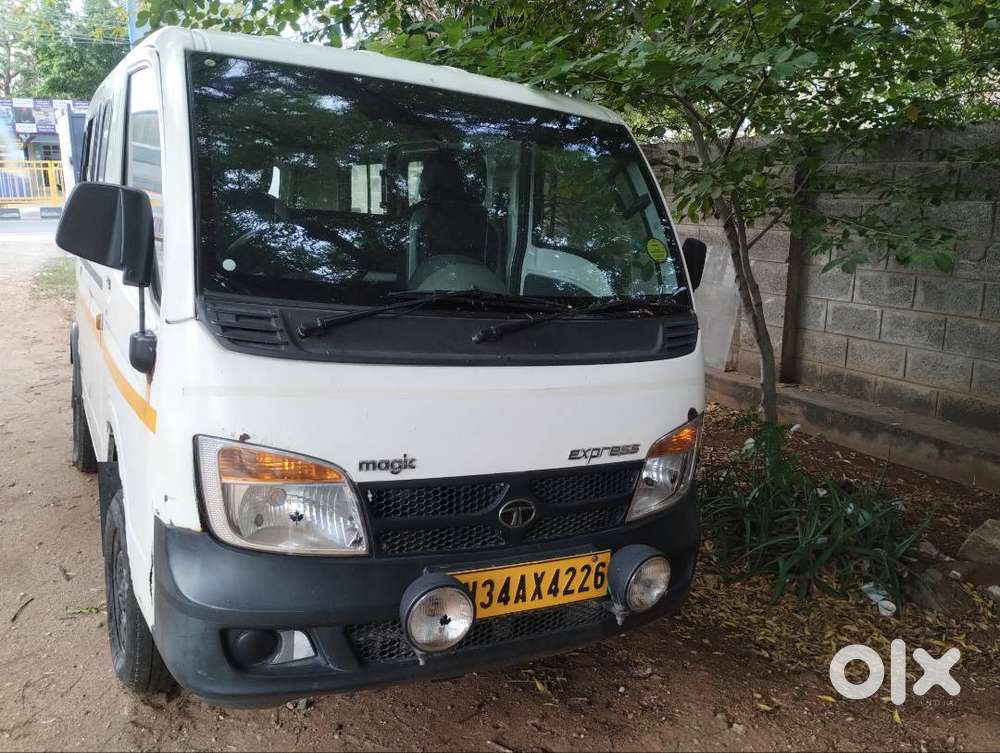 TATA MAGIC EXPRESS
