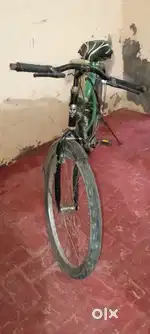 Roland cycle 8months old with lock
