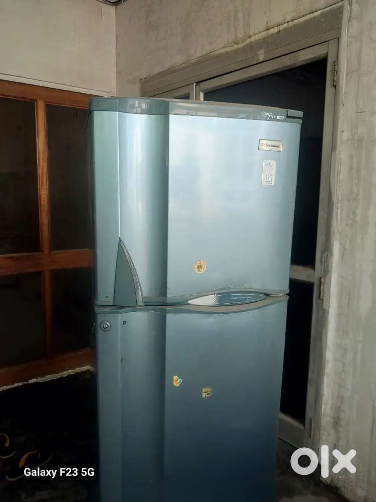 Electrolux Kelvinator Refrigrator