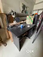 Selling computer table